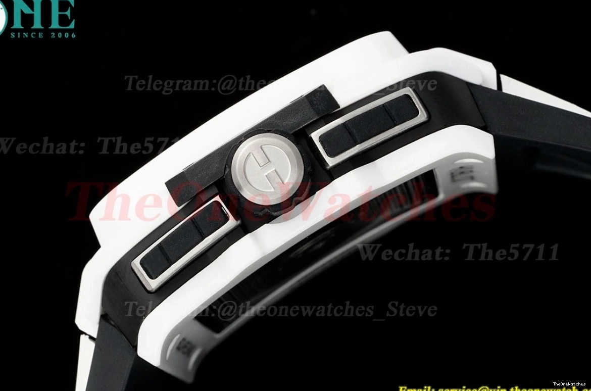 HUB1280A BBF RU White Cer Dial Unico Square Skeleton Bang 42mm 0521